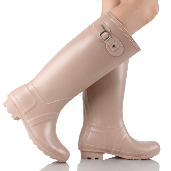 fairlygirly Shoes - Classic Tall Wellington Rainboots Cream